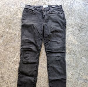 Grey Frame Denim Skinny de Jeanne jeans